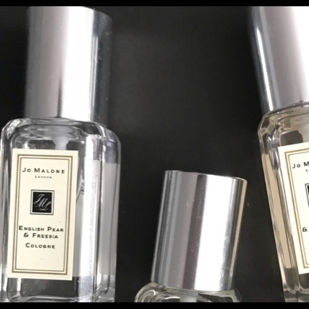 English Pear & Freesia 9 ML